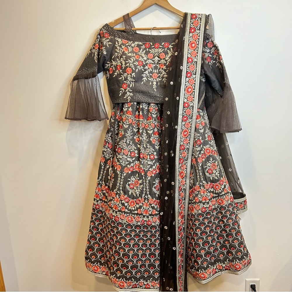 Traditional Indian Lehenga Choli with Dupatta 3 Piece Outfit Dress Grey